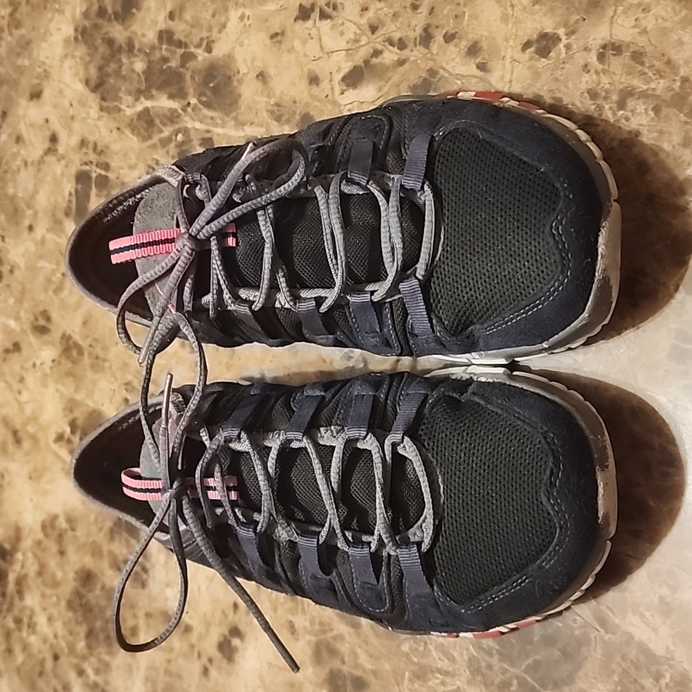 Pre-Owned Nike lightweight Womens Size 7